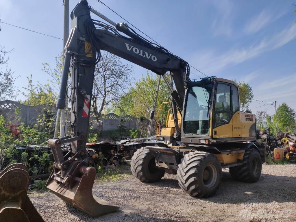 Volvo EW 140 C Pelle sur pneus
