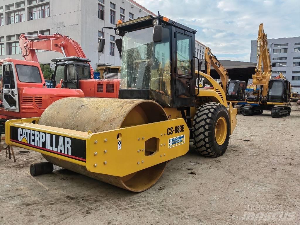 CAT GS683E Rouleaux monocylindre