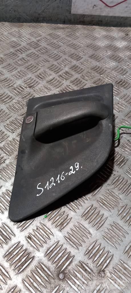 Scania R 440    2005370 Cabines