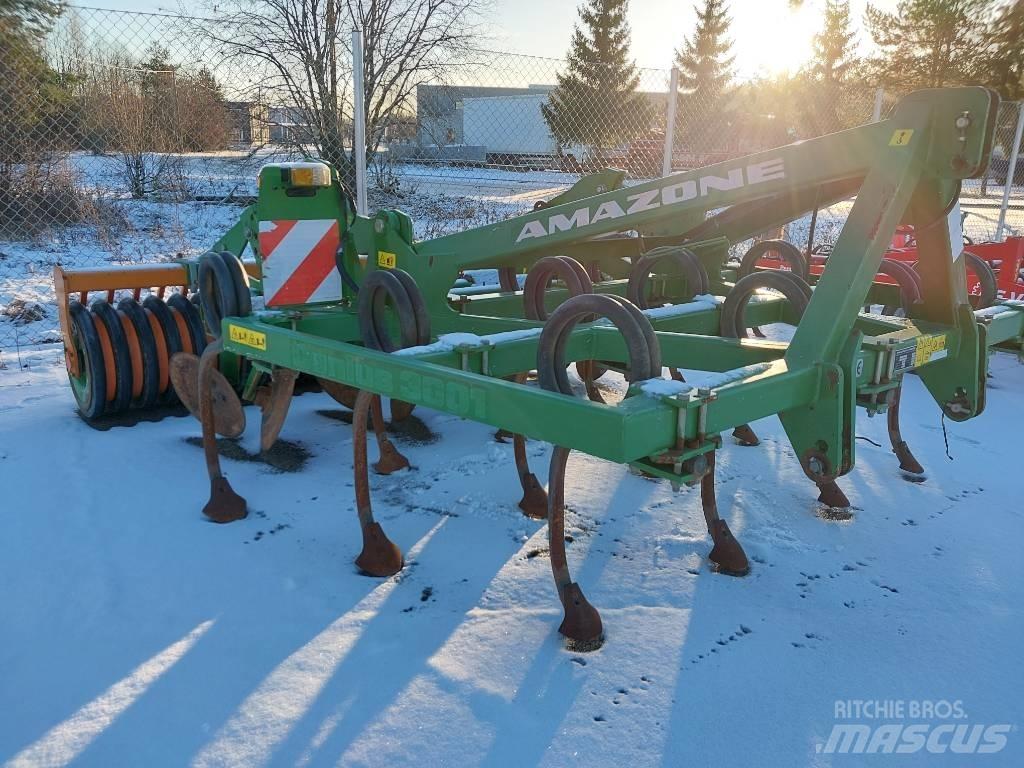 Amazone Cenius 3001 Déchaumeur, cultivateur