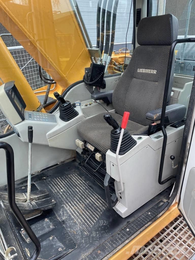 Liebherr R914 Pelle sur chenilles