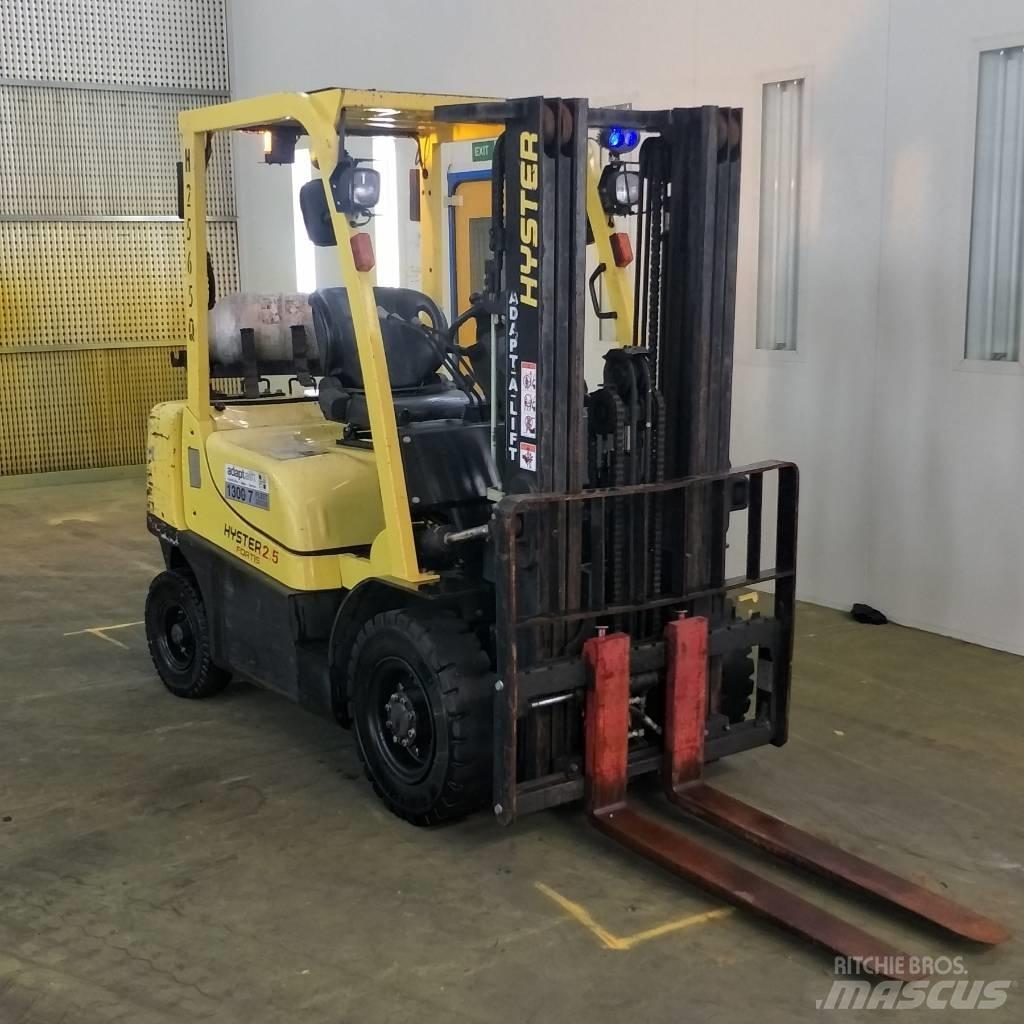 Hyster H2.50TX Chariots GPL