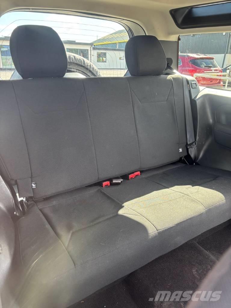 Land Rover Defender Utilitaire