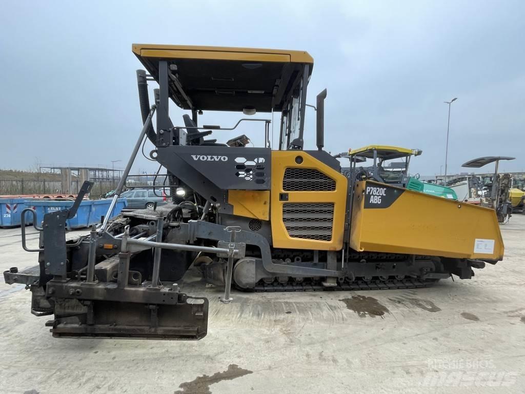 Volvo P7820C Finisseur