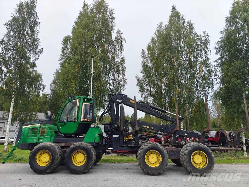 John Deere 1270 E Abatteuse