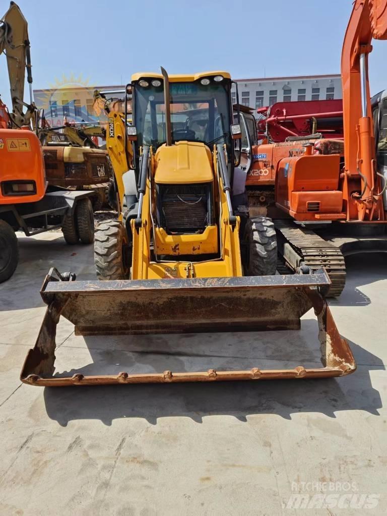 JCB 3CX Tractopelle