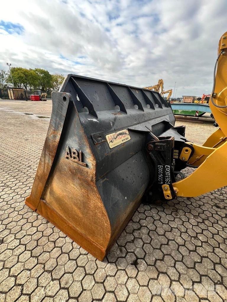 CAT 950GC Chargeuse sur pneus