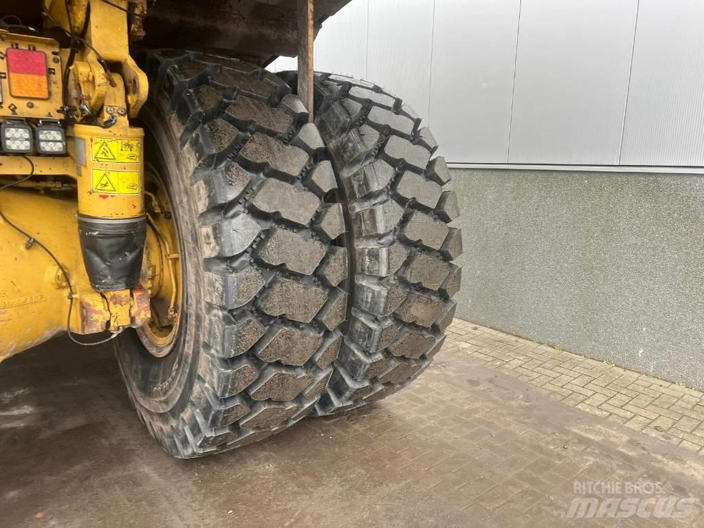 CAT 775 G Tombereau rigide
