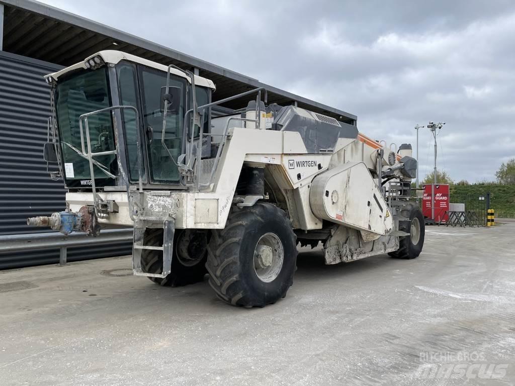 Wirtgen WR 200 XLI Recycleur bitume