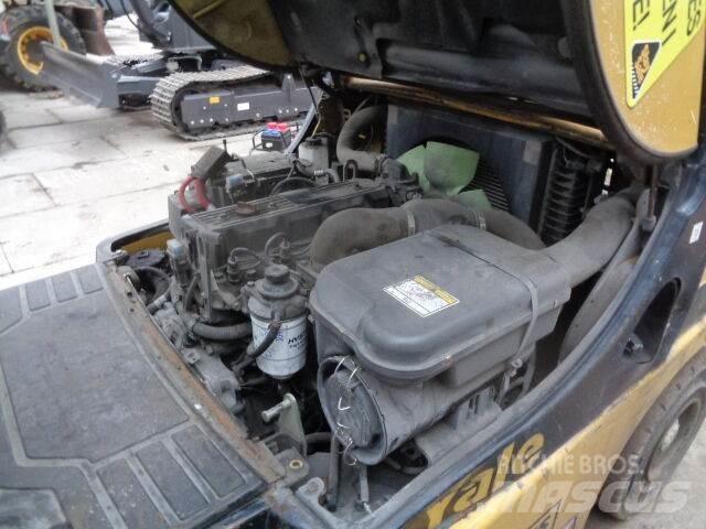 Yale GDP 35 VX Chariots diesel