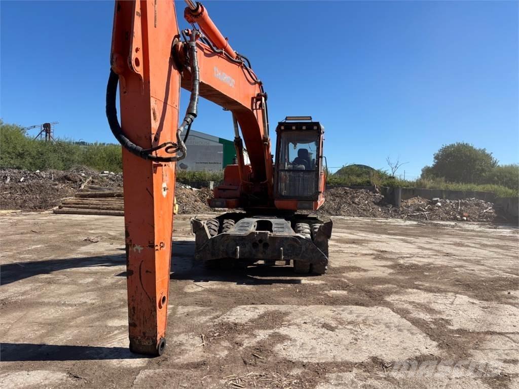 Daewoo S200-W-V Construction - Autres