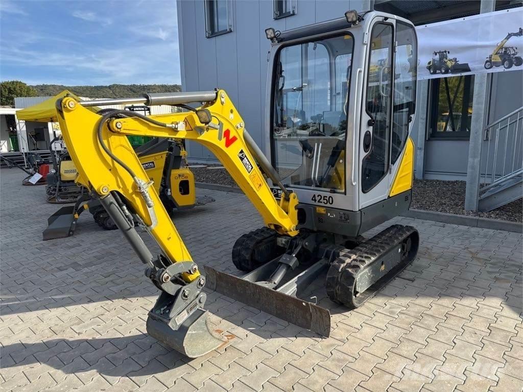 Wacker Neuson ET16 Pelle sur chenilles
