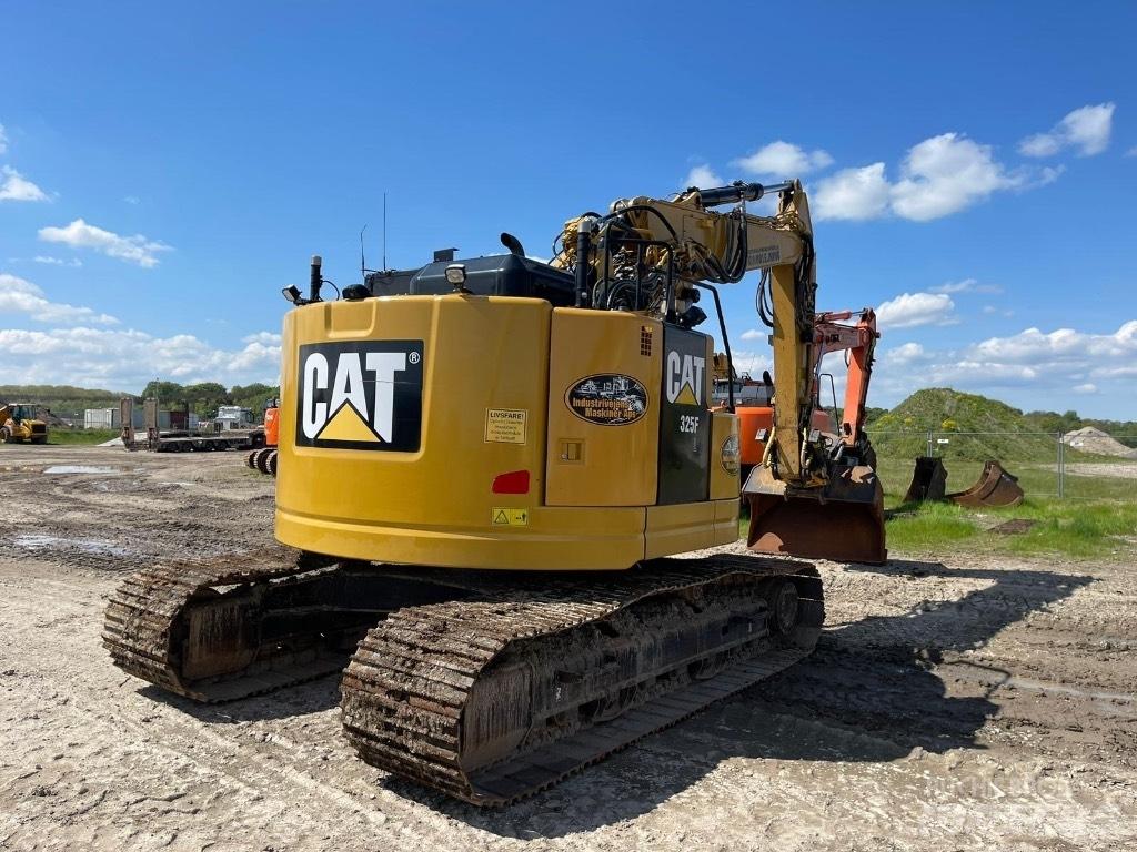 CAT 325 F Pelle sur chenilles