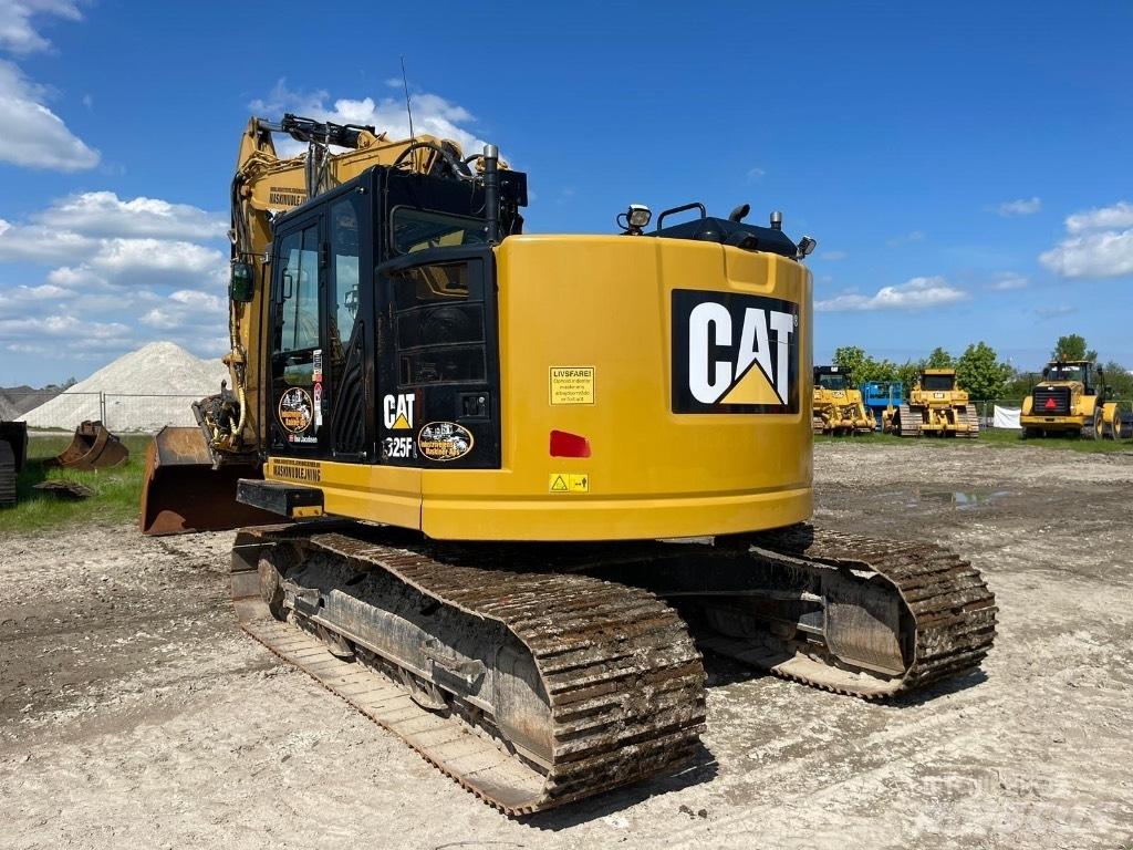 CAT 325 F Pelle sur chenilles