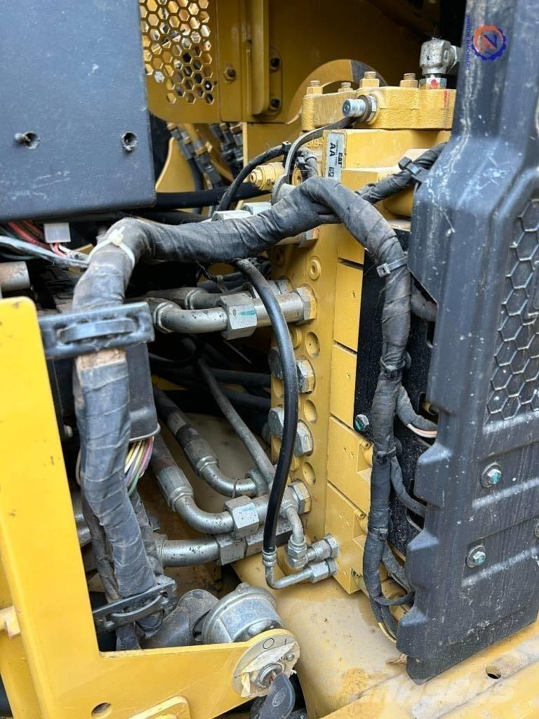CAT 307.5 Mini pelle < 7t