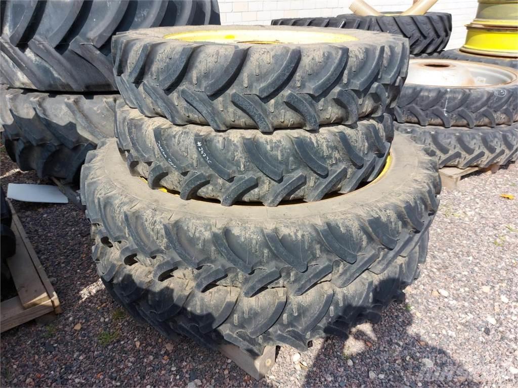 Kleber 270/95R32 Pneus, roues et jantes