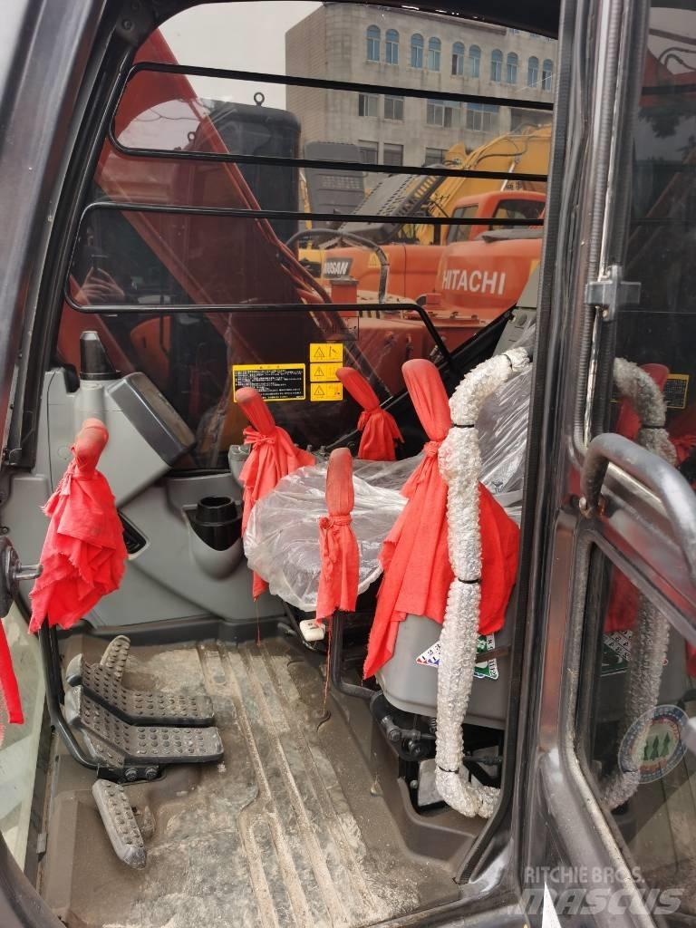 Hitachi ZX 70 Pelle sur chenilles