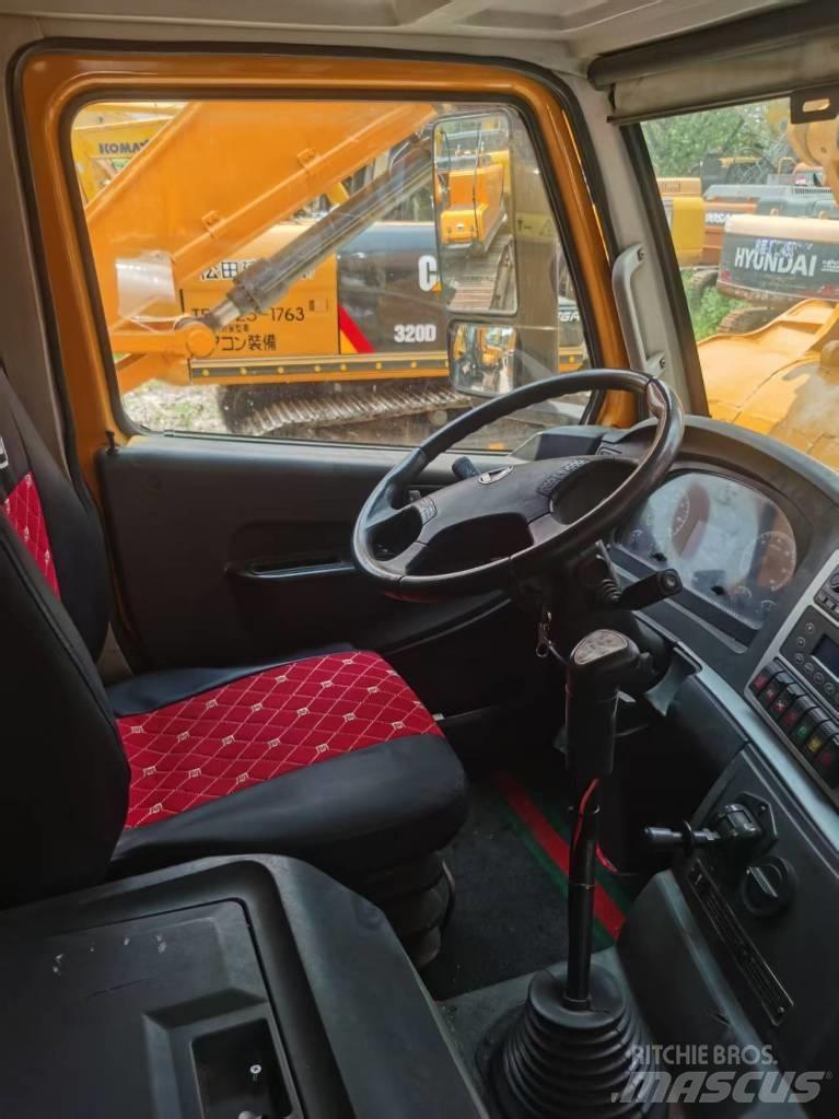 XCMG xct80l5 Grues tout terrain