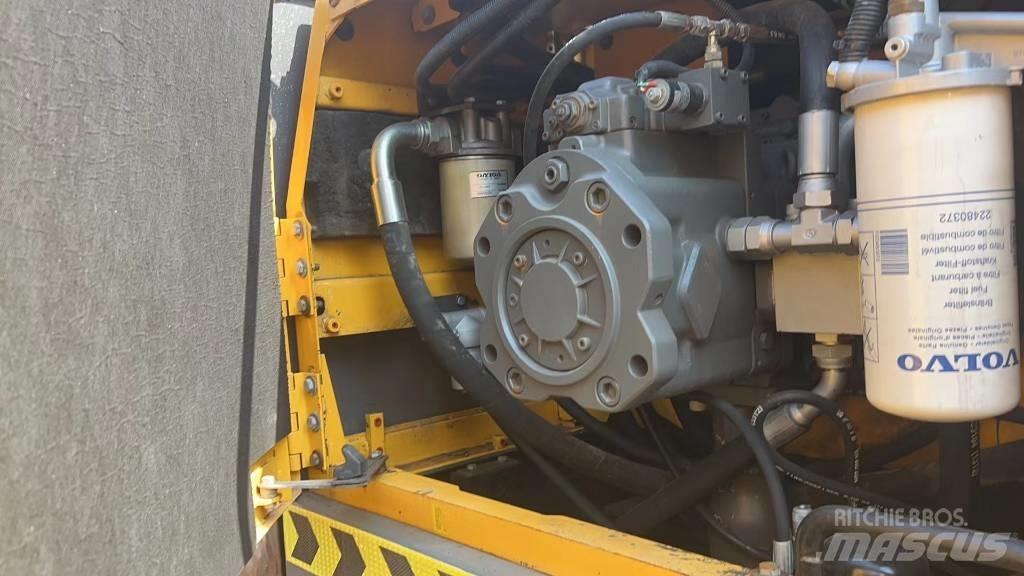 Volvo EC 480 Pelle sur chenilles