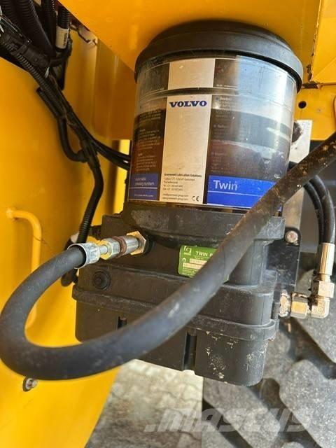 Volvo L 120 H Chargeuse sur pneus