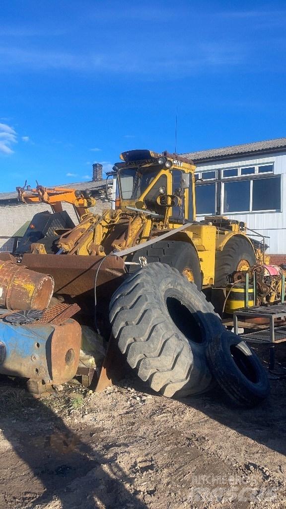 CAT 988 Chargeuse sur pneus