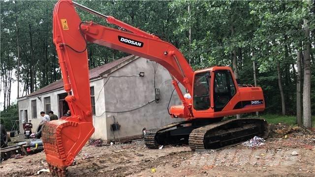 Doosan DH225LC-7 Pelle sur chenilles