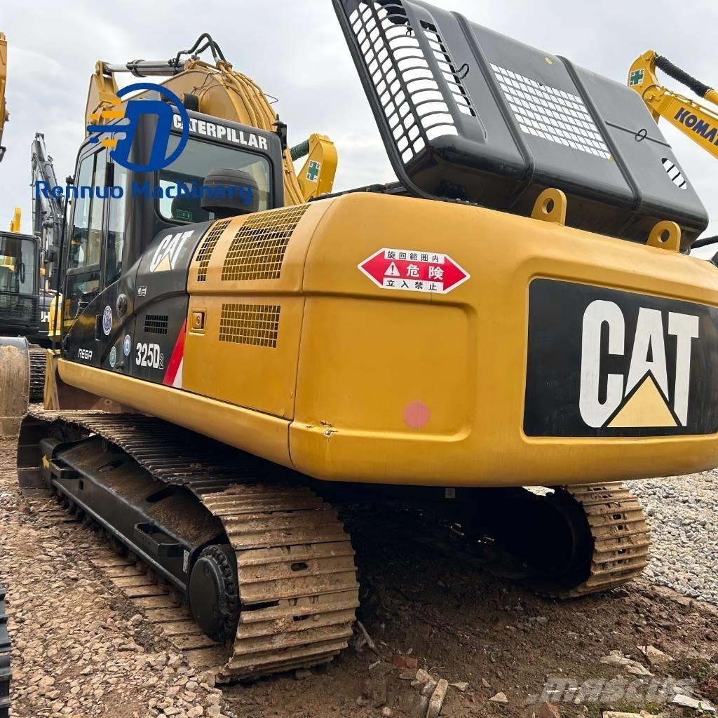 CAT 325D2 Pelle sur chenilles