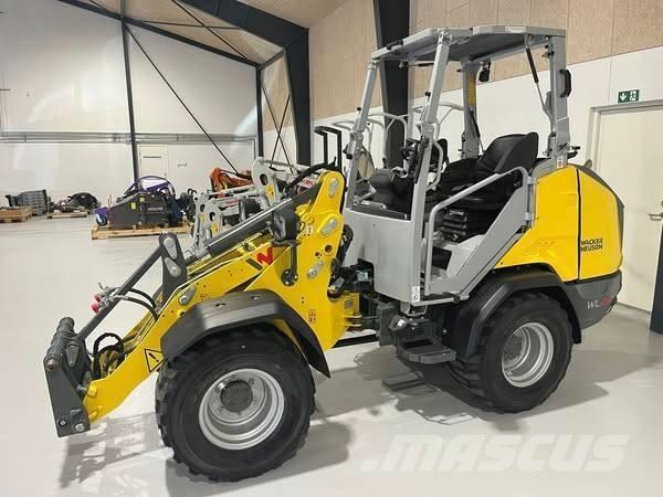 Wacker Neuson WL 28 Chargeuse sur pneus