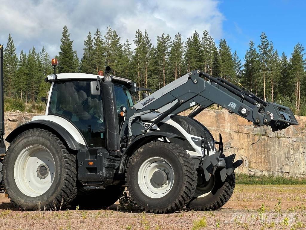 Valtra T 174 Tracteur