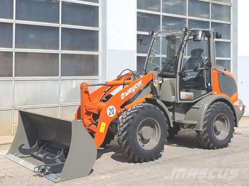 Atlas AR 400 Chargeuse compacte