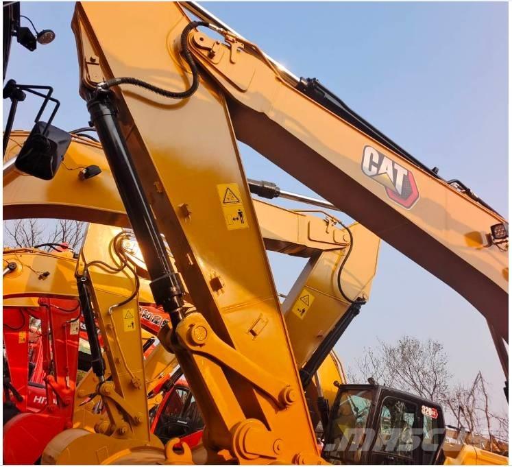 CAT 326 GC Pelle sur chenilles