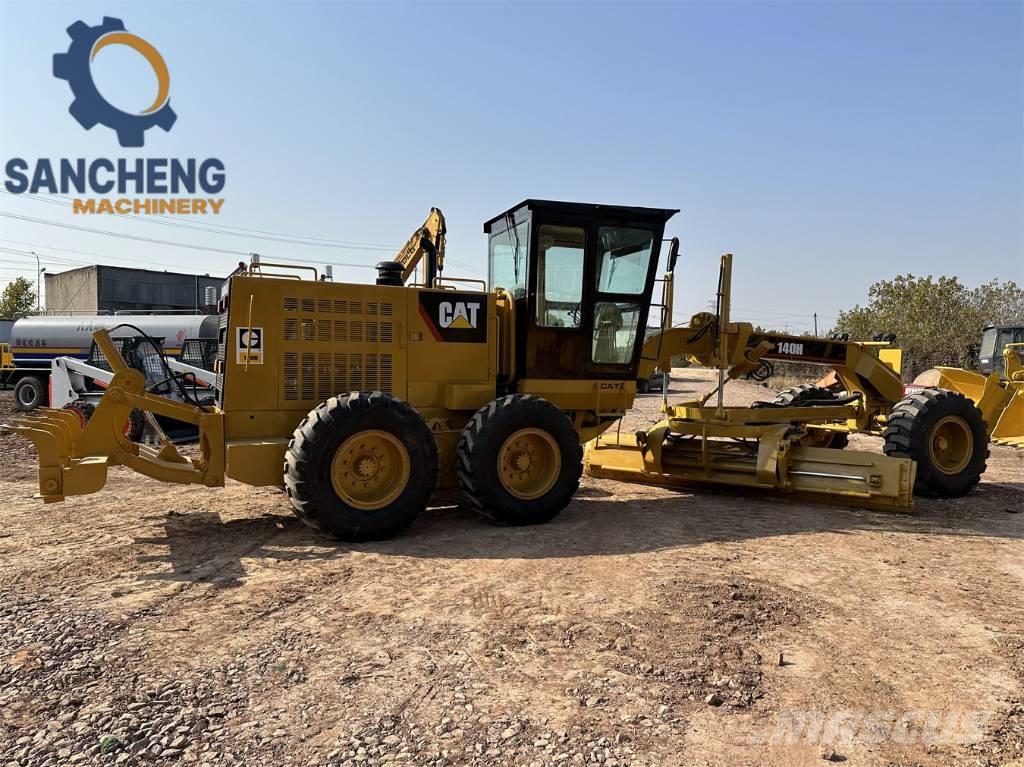CAT 140 H Niveleuse