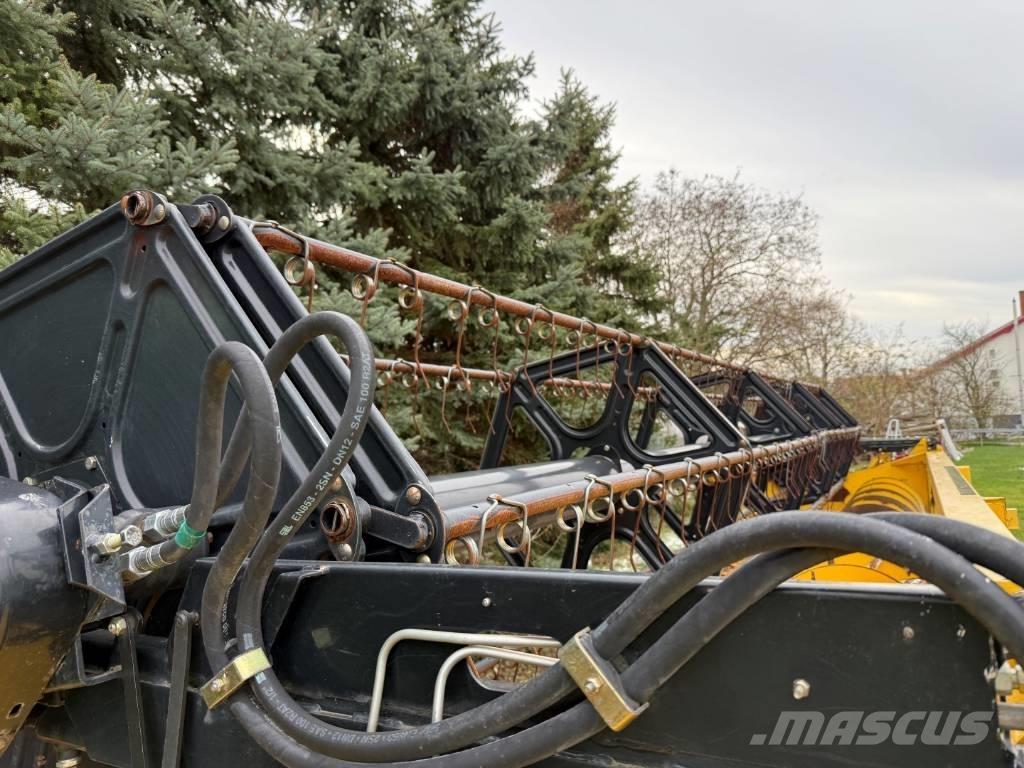 New Holland CX 8070 Moissonneuse batteuse