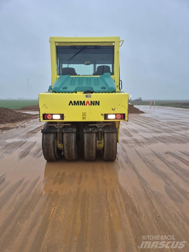 Ammann ART 240 Rouleaux à pneumatiques