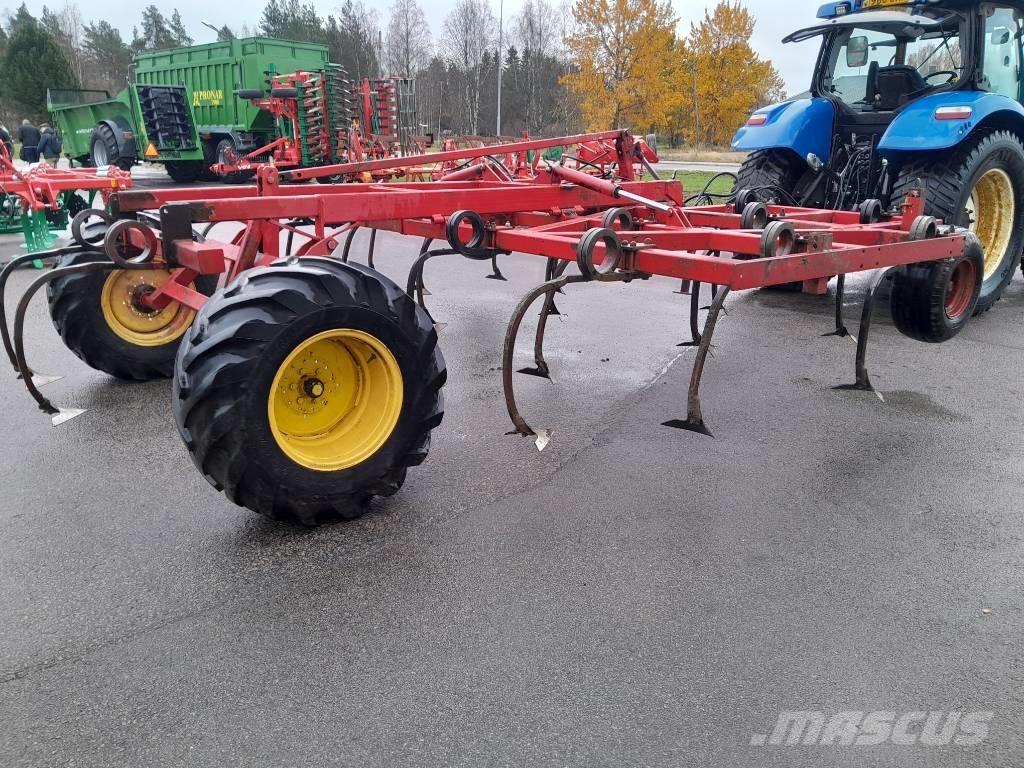 Väderstad Cultus 500 Déchaumeur, cultivateur