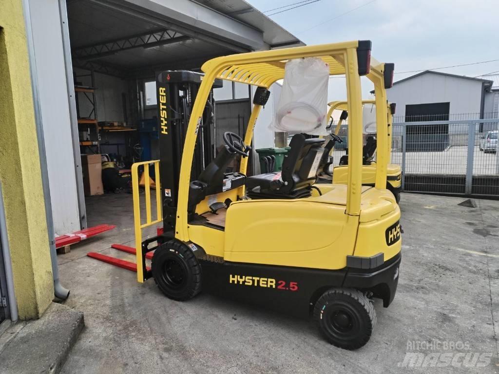 Hyster J 2.5 XN Chariots élévateurs électriques