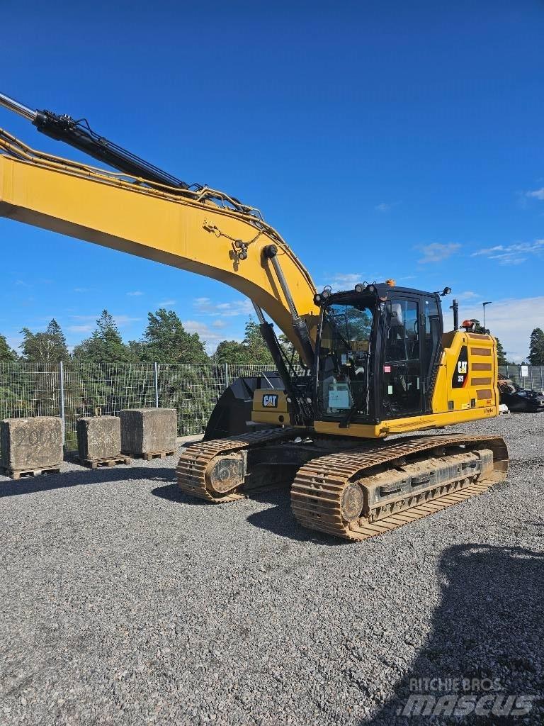 CAT 323 Pelle sur chenilles