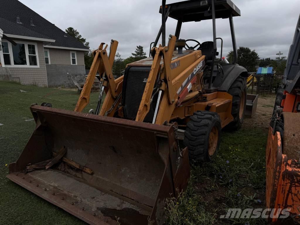 CASE 570 M XT Chargeuse sur pneus
