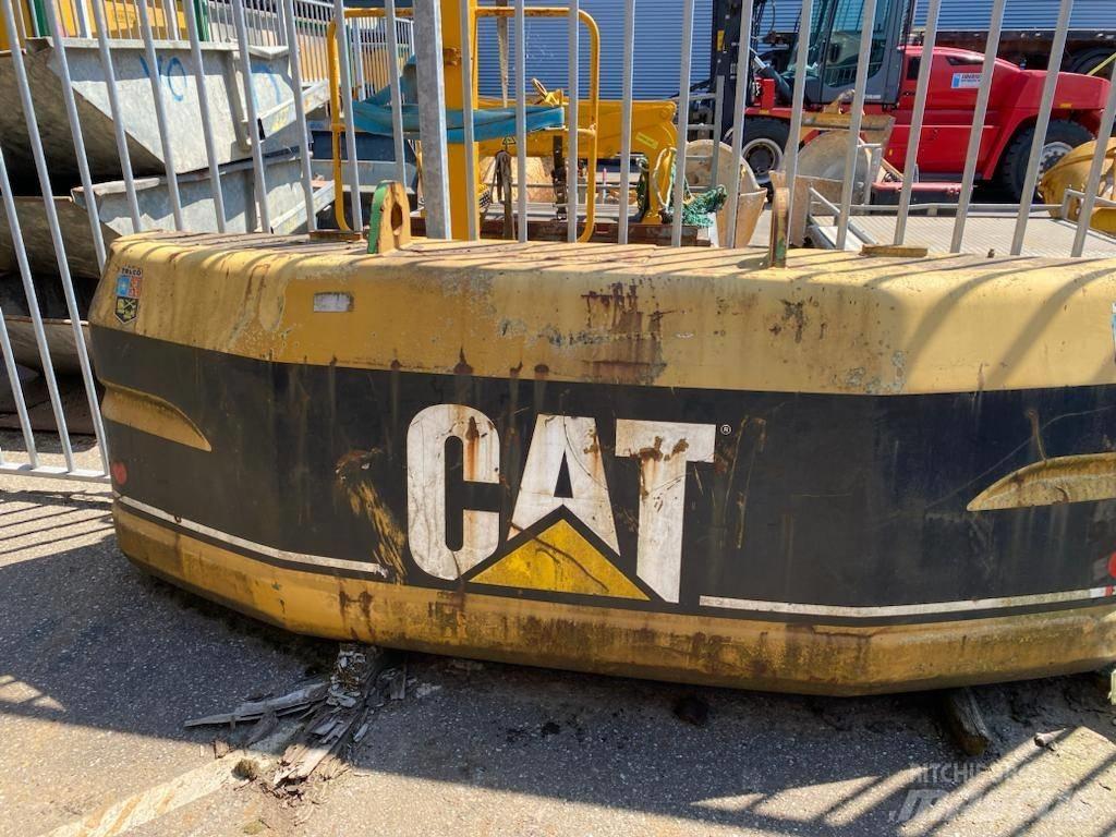 CAT 320, 320B, 320BL Châssis et suspension