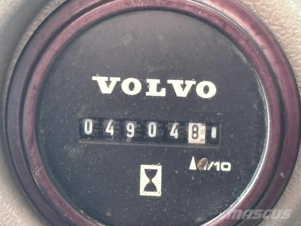 Volvo EC 140 E Pelle sur chenilles