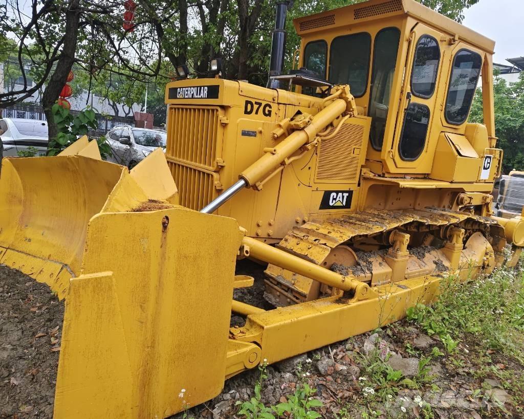 CAT D 7 G Bouteurs sur chenilles
