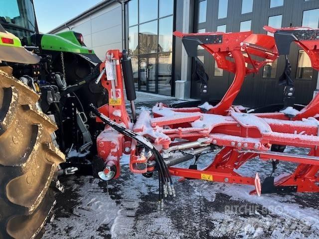 Kubota RM4005V Charrue réversible