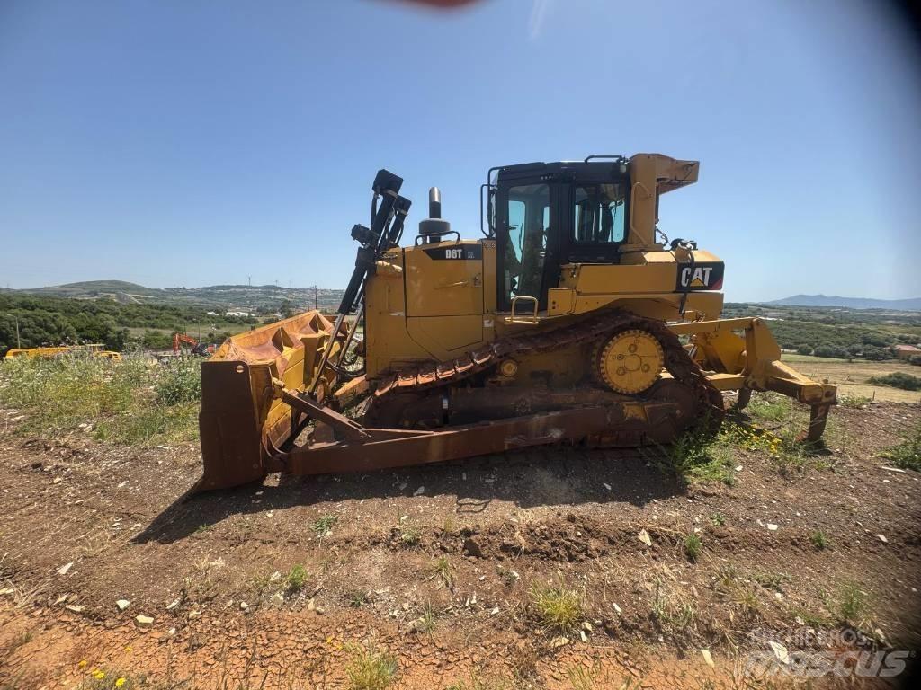 CAT D 6 T XL Bouteurs sur chenilles