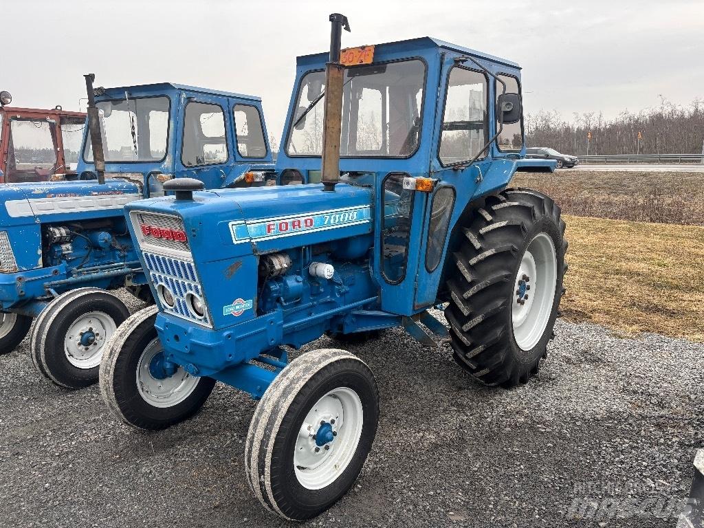 Ford 7000 Tracteur