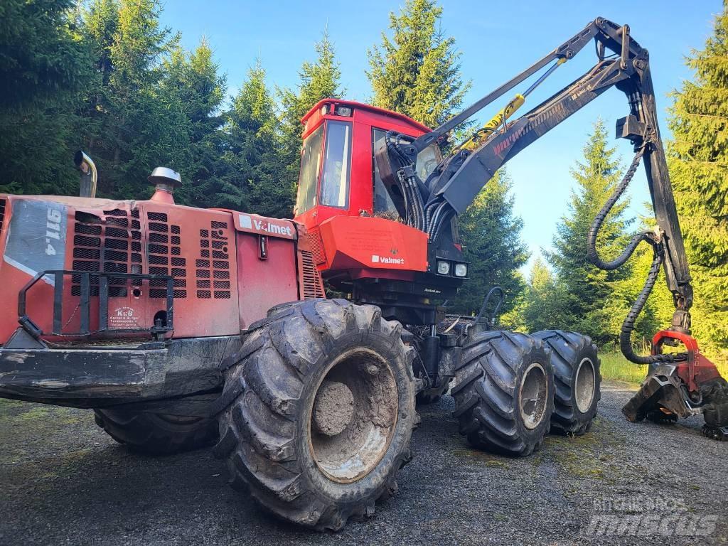 Komatsu 911.4 Abatteuse