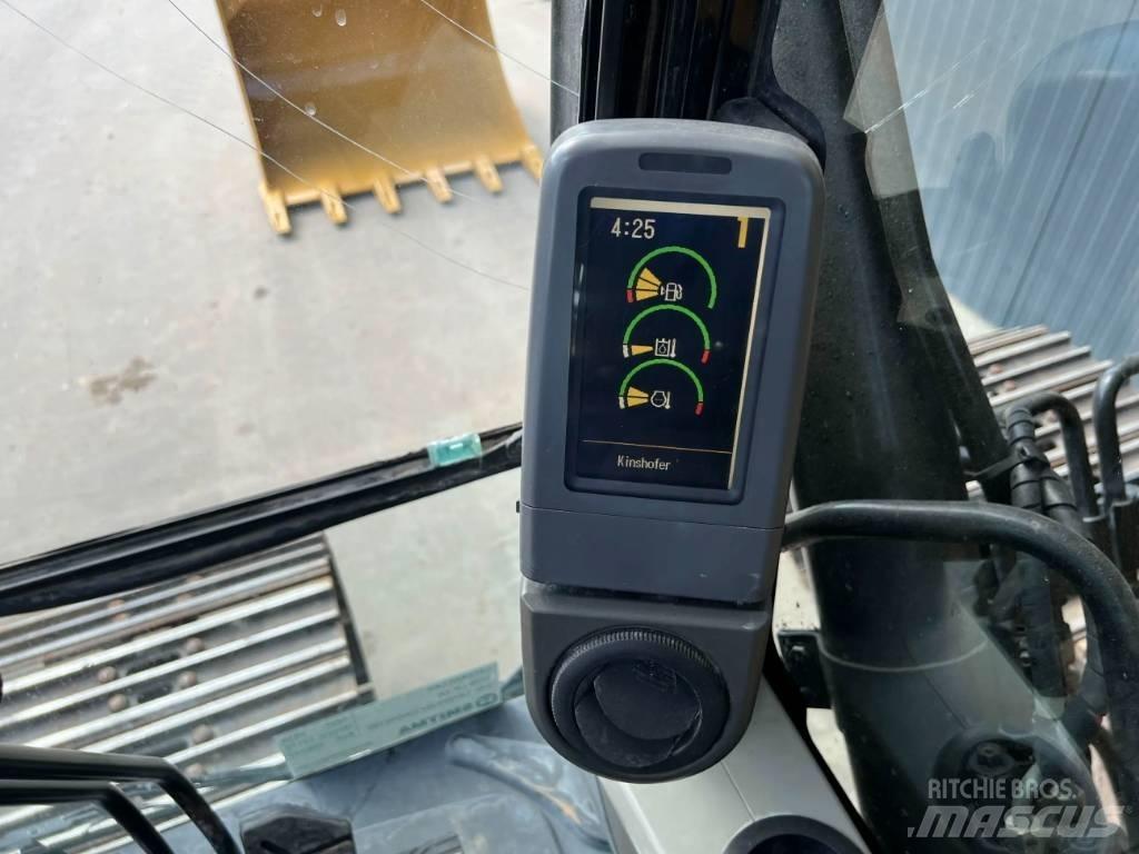 CAT 323D LN VA Pelle sur chenilles