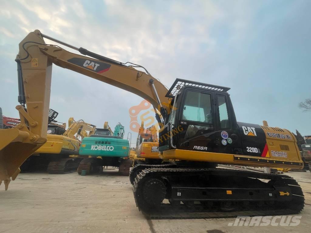 CAT 320 D Pelle sur chenilles