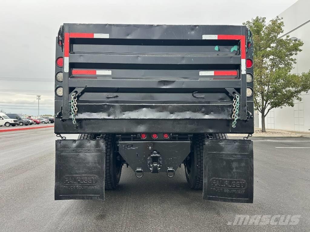 Peterbilt 337 Camion benne