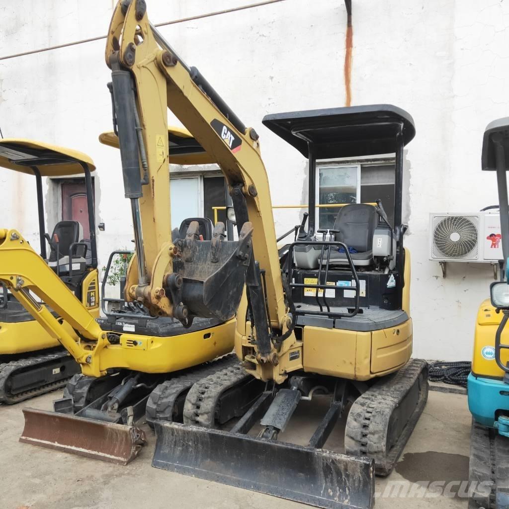 CAT 302CR Mini pelle < 7t