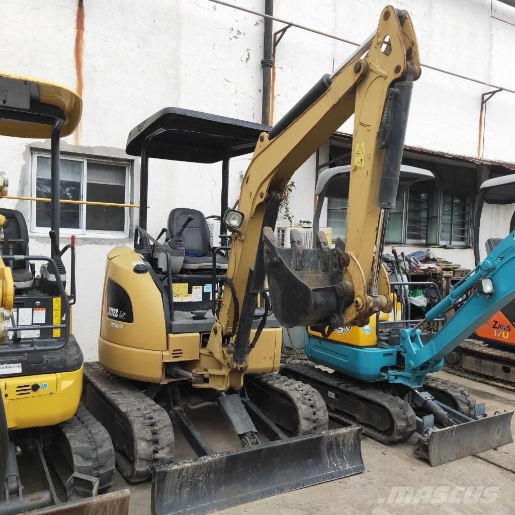CAT 302CR Mini pelle < 7t